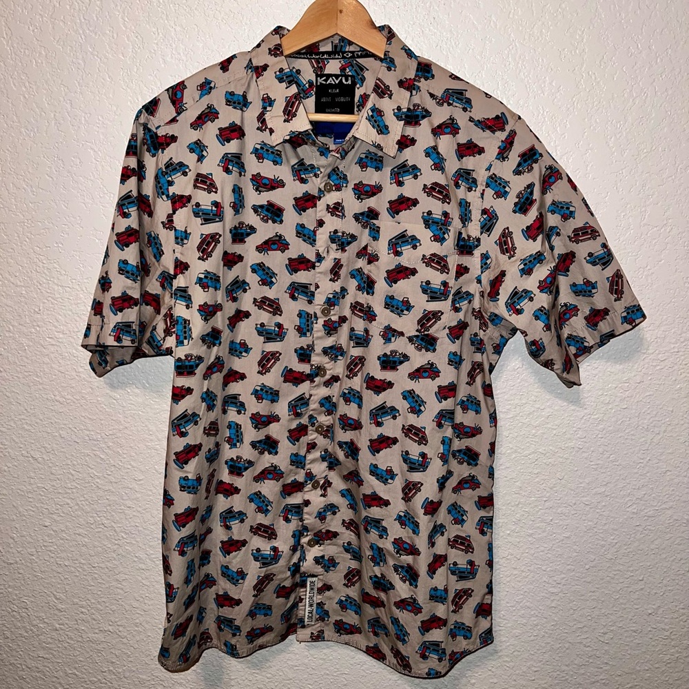 Kavu button down